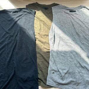 Men’s Fabletics tank top in black green and gray